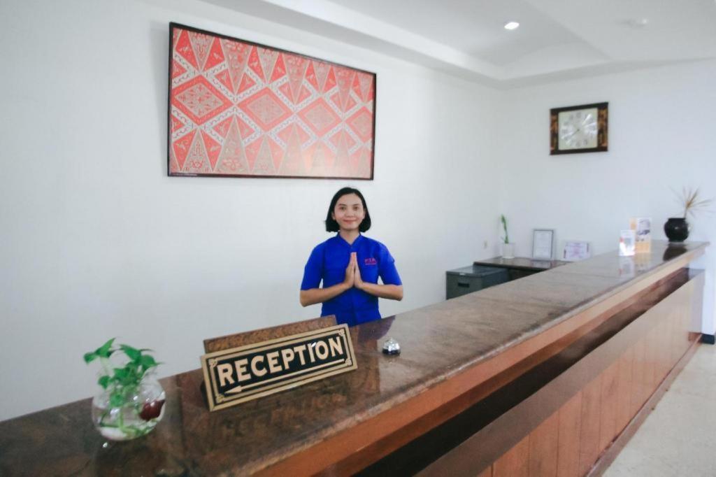 Pia Hotel Pangkalpinang Pangkalan Baru Dış mekan fotoğraf