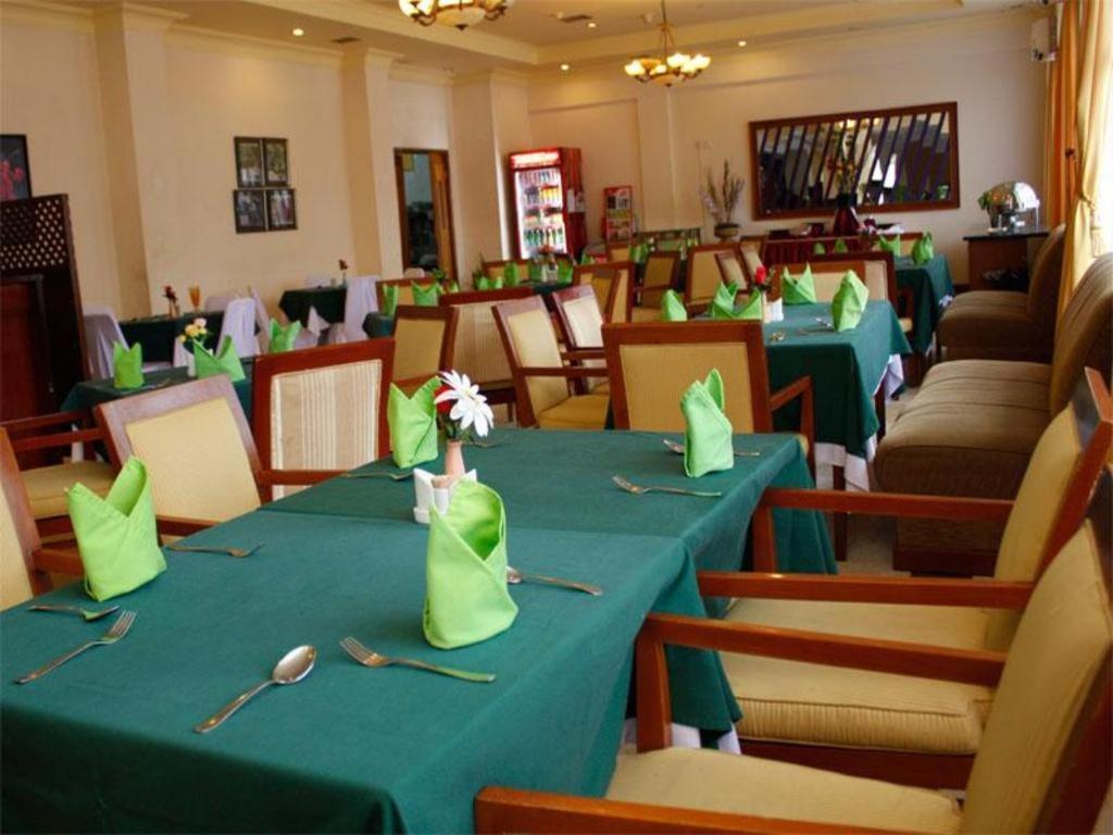 Pia Hotel Pangkalpinang Pangkalan Baru Dış mekan fotoğraf